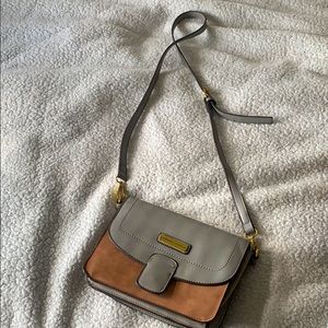 Crossbody bag